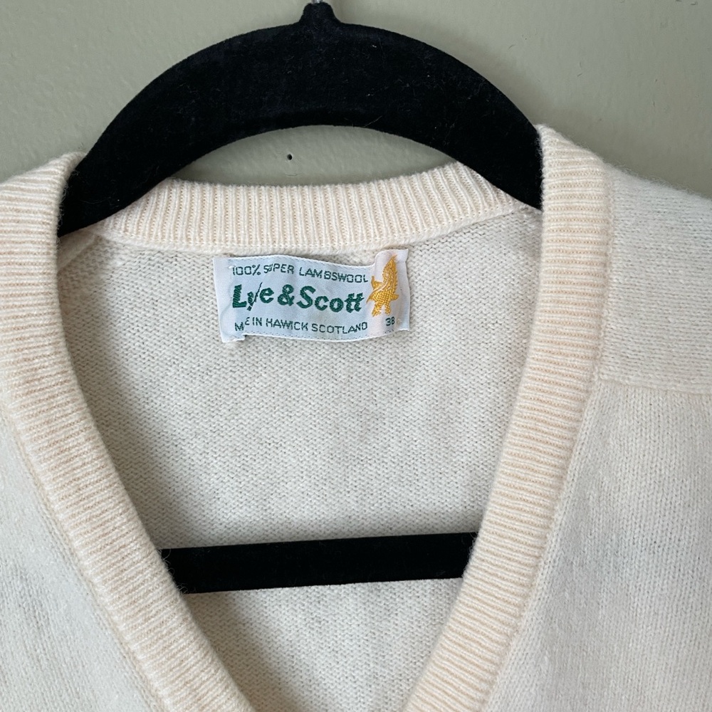 Vintage Lyle & Scott Off-White V-Neck Sweater